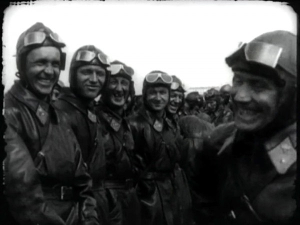 Изображение телепередачи: Сталинские соколы. Расстрелянное небо