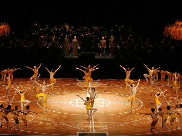 Изображение телепередачи: "Девятая симфония" Мориса Бежара - балетная труппа Béjart Ballet Lausanne, Токийский балет