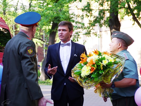 Изображение телепередачи: Разрешите тебя поцеловать... На свадьбе